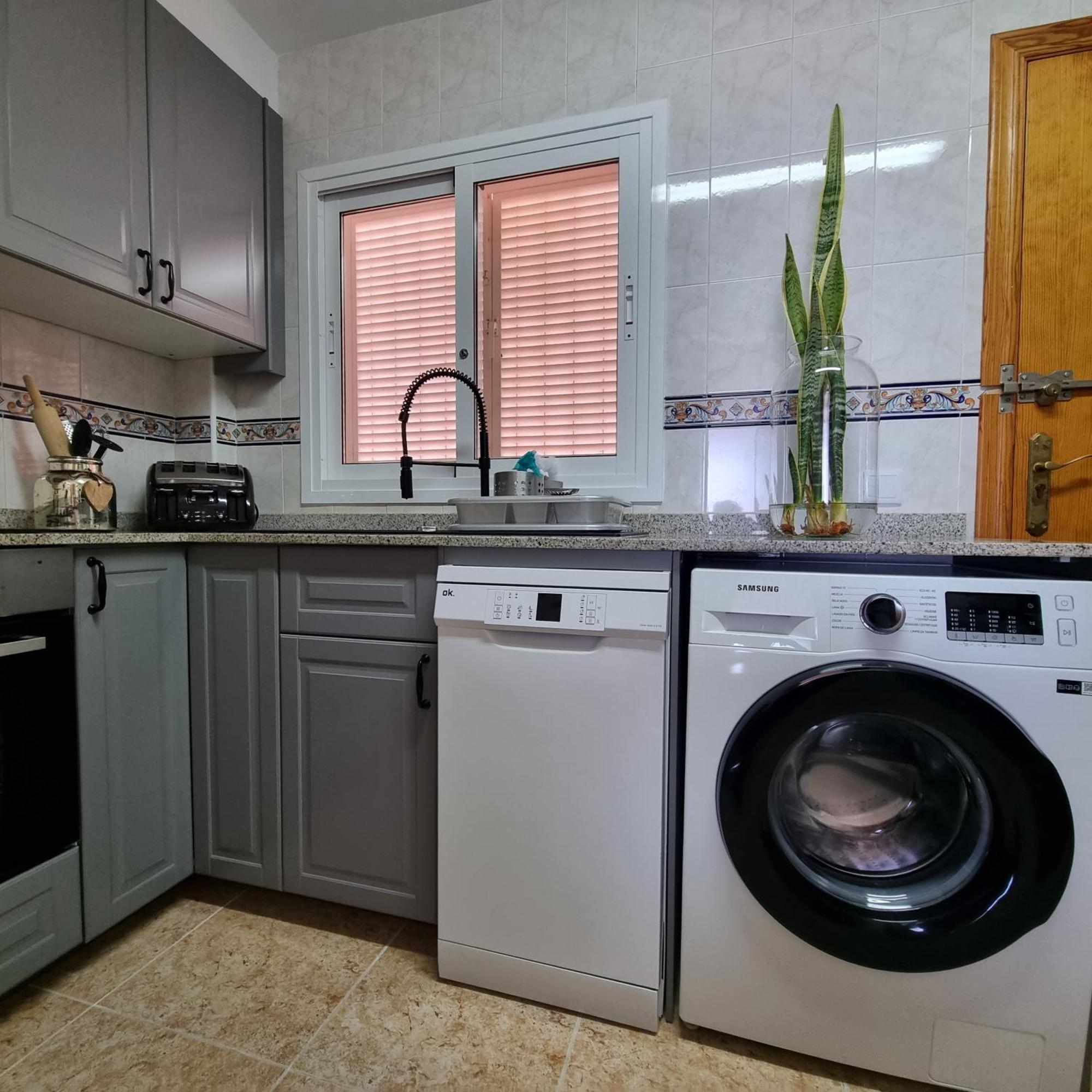 Вилла Sunrise Den, A Pie De Playa, Vista Al Mar Y Piscina Пуэрто-де-Масаррон Экстерьер фото